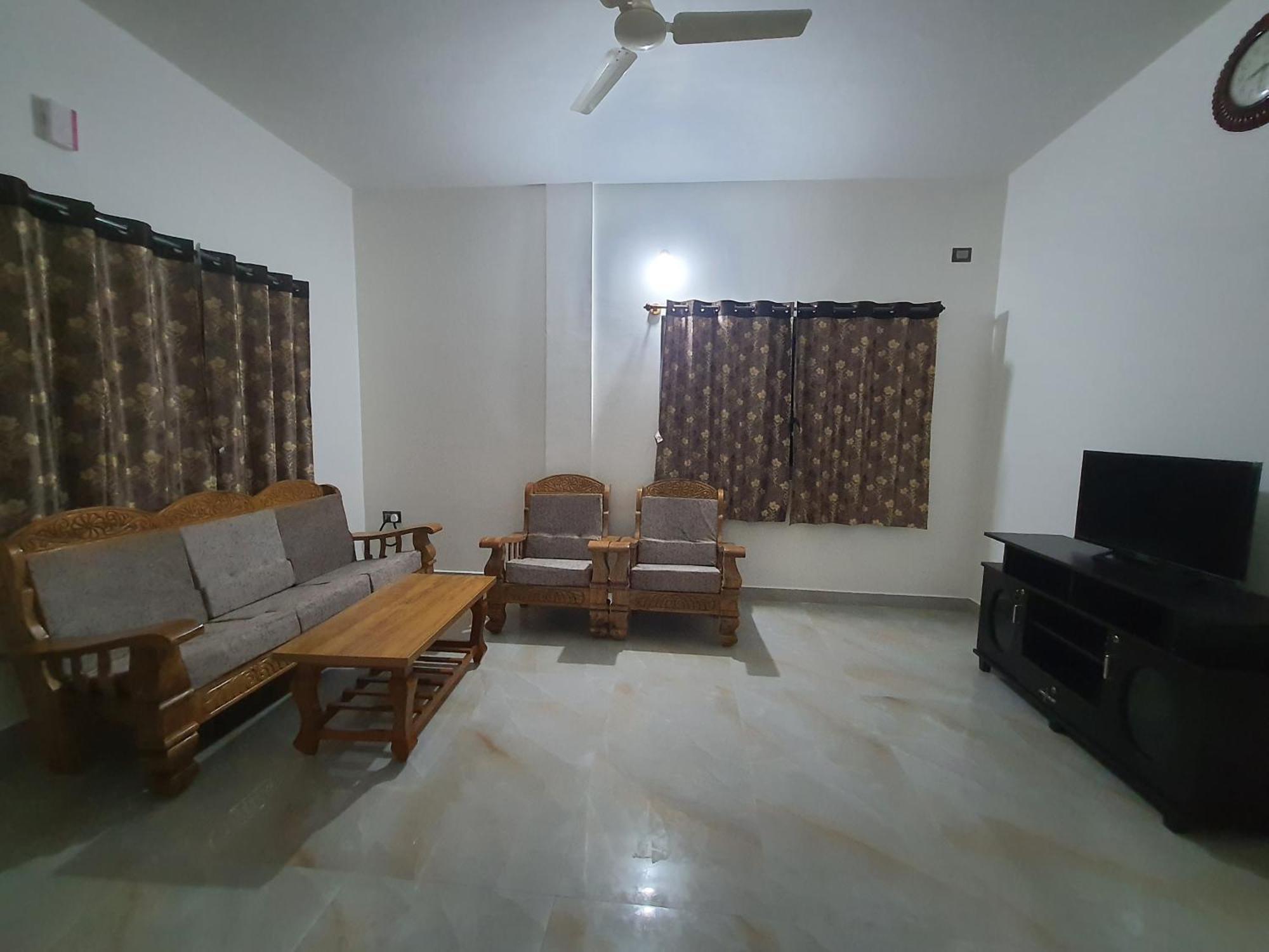 Jk Homestay Майсур Экстерьер фото